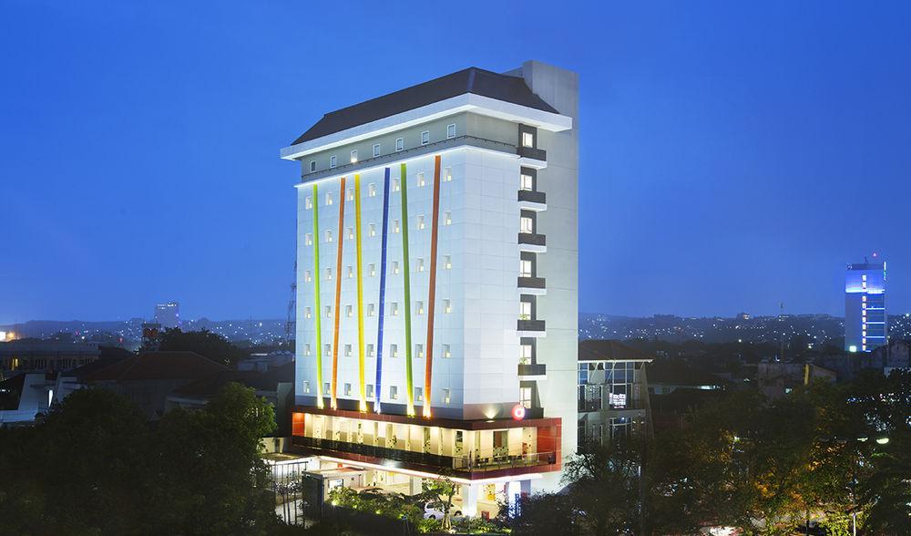 Готель Amaris Simpang Lima Семаранг Екстер'єр фото